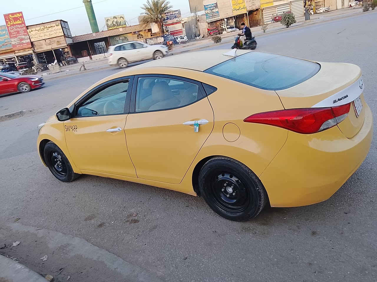 السلام عليكم النترا 2013امريكي حادثها بنيد فقط بدون دواخل كلها ليبل واحد مكينه دوش داخل بيجي كير مكينه حداديه كله جديد رقم كربلاء مصفره هيئه وغرامه مداور ثاني يوم مكانها بابل قرب جسر نادر 
***********
سعرها 96وبيها مجال بسيط
