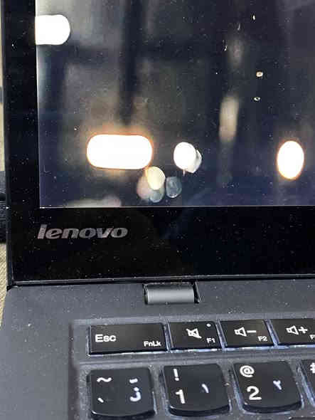 لابتوب من شركة لينوفو (Lenovo)  
اسم جهاز Desktop-Tbol83e
ويندوز 10 يدعم ال11 برو
المعالج i5-5300U
مساحة التخزين238GM
الرام 8
نوع النظام 64بت ومعالج يستند64x
يدعم اللمس والقلم
يصلح للدراسة ولالعاب المتوسطة
يشغل قراند 5
ولبقية التفاصيل بالصور
السعر 225 وبي مجال بسيط 
مكاني النجف قرية الغدير
رقمي واتساب 
***********
