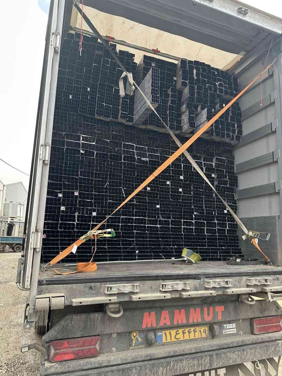 الحمدلله وصل وجبة جديد المنيوم إيراني سمك 0.7 اسود سعر مناسب 
*********** واتس اب
