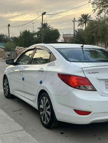 السلام عليكم أكسنت موديل 2017 خليجي فول سيارة رقم بغداد أنكليزي هزه جديده ورقم جديد وسنويه جديده سياره مكفول من صبغ وتبديل كير محرك صدر تايرات باتري كله كفاله سياره غير من الله كلش حلوه مابي ي نقص سياره فول فتحه وشاشه وكامره لايت عدسة دبل جكمجه محرك 1600 قطرتين تحكم ستيرن سيارة حلوه بعد بيه موصفات السعر 115$ مكان سيارة بغداد حي العامل رقم تلفون ***********
