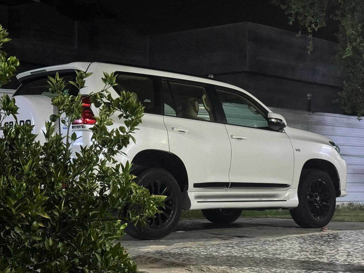 تيوتا برادو ٦ سلندر مدنايت ادشن ماشيه ٥٣ الف حقيقي السياره عندي من الزيرو
تقرير السونار يكول بيهً اثر حالوب بالقمارهً السياره جديدهً جدآتصعد جام بالريمونت ويهً القفل عليهً نضام جيبي اس من شركة وينك بشتراك سنوي تحكم بالموبايل مغلفهً الارضيه ومسويلهً ادامه قبل كم يوم بالشركه فلاتر هواء وزيت وبانزين ودهن وتبريد اي نقص مابيهً السعر ٤٢ الف دولا يعني اربع شدات وعشرين ورقهً السياره موجودهً بالكريعات معرض عباس شمس بيع فقط بدون مراوس


**إذا كنت صاحب هذا الإعلان وتريد حذفه لأي سبب، رجاءا أرسل رسالة إلى الدعم الفني**