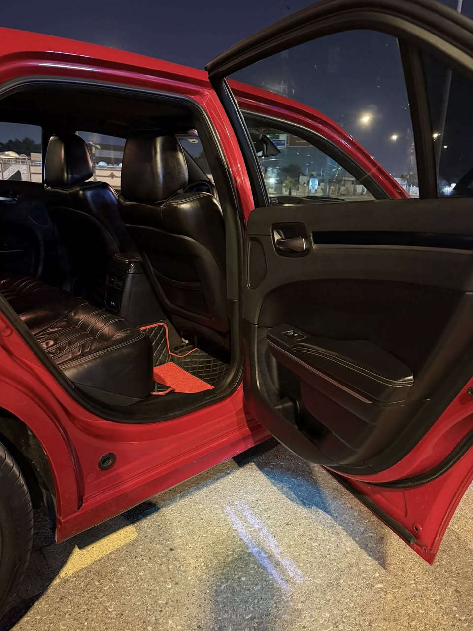 سلام عليكم اخوان اوبامة موديل 17 فول S ماشة 133 تشغيل عن بعد بانو رامة  قطعتين ويل 20 تخم تاير جديد شاشة كبيرة كامره خلفيه غرفة جلد تحكم كراسي امامي كهرباء نظافة الغرفة 100/100 سيارة مغلفة PPF سيارة كلين وارد كندي كلين مو وارد امريكي لا تجي وتكول لكيت ارخص اكلين بيها بارد باب الصدر وكد 4 اصابع بصندوك وماكو شي يبين مسحوب بجهاز السعر 255 مستعجل ع البيع وبيها مجال للشراي للي يدور كارتون وجديد *********** 
لا تكلي الورق صاعد انته تشتري بورق وتبيع بورق وهاذا سوك وبورصة لا تفكر الورقة صعدت 4 الاف دور سيارة جديدة
