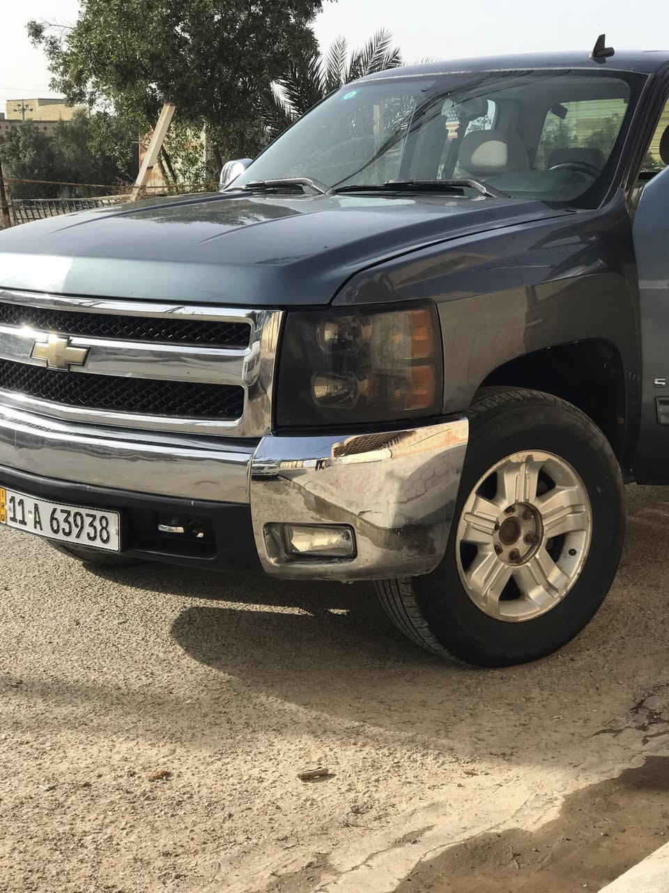 سلام عليكم للبيع سلفادور 2011 قمارة وربع وأرد امريكي 
ضربة بچاملغ الامامي الايسر رقم بغداد مكينة 5300
سيارة مصبوغة حزام سعر 120 وبيه مجال 
عنوان : واسط،كوت 
للاستفسار :***********
