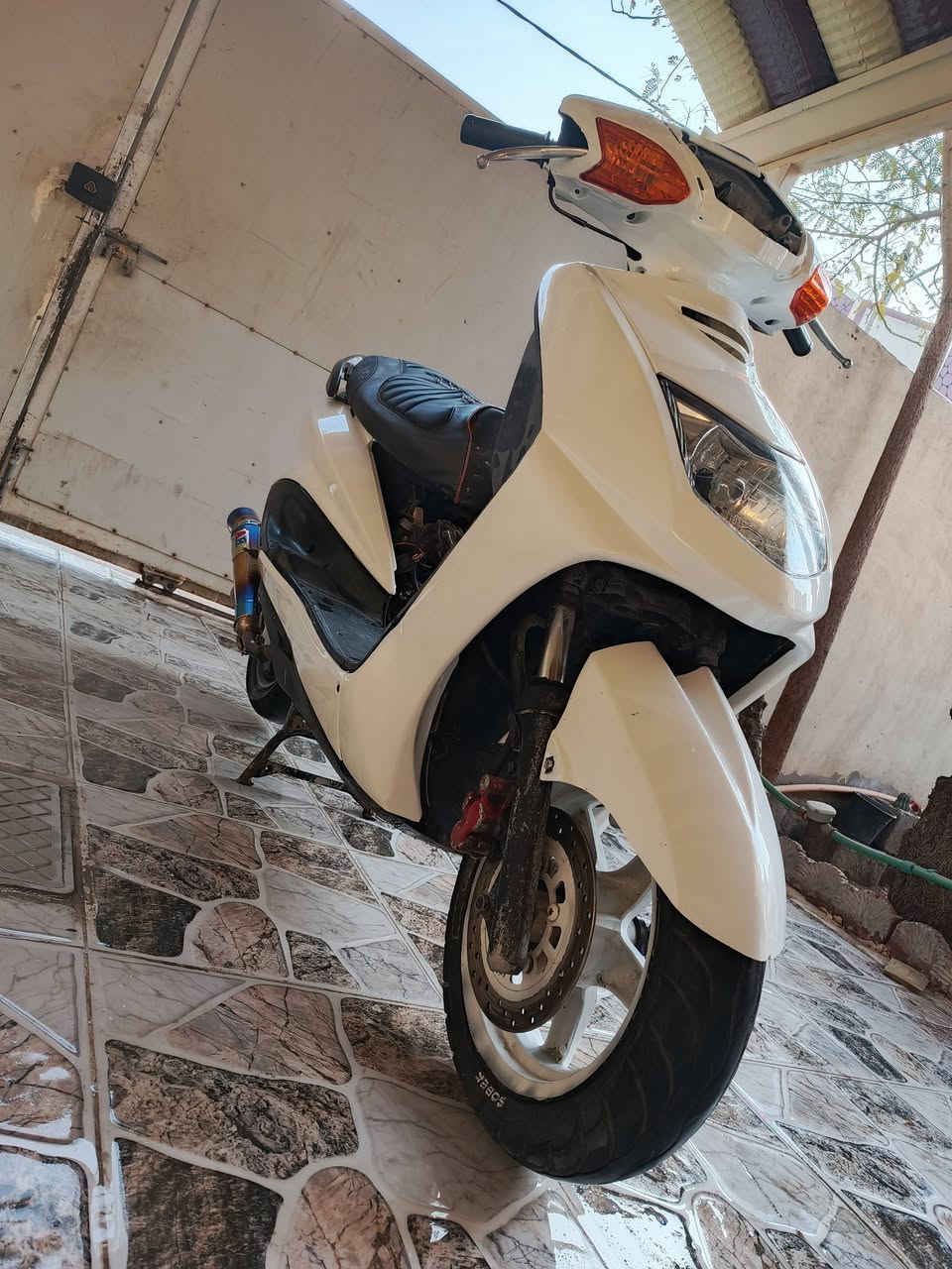 اعادت نشر سبب الوعود الكاذب السلام عليكم دراجه سكنس نثيه ياباني خير من الله سحب شلعهه
نكره اب كل وقت هند  كهرباءياته  بيه ا نوقوصات 
بك لايت او الثمانيه مل وجه السعر250او بيه مجال سبب البيع امعوز العنوان بعقوبه الرقم*********** متواجد واتساب
