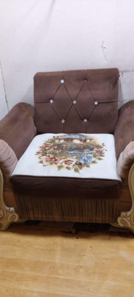 للبيع تخم ٧مقاعد بلوك اسود السعر ٢٥٠نهايته ٢٠٠المكان بغداد شارع النضال


**إذا كنت صاحب هذا الإعلان وتريد حذفه لأي سبب، رجاءا أرسل رسالة إلى الدعم الفني**