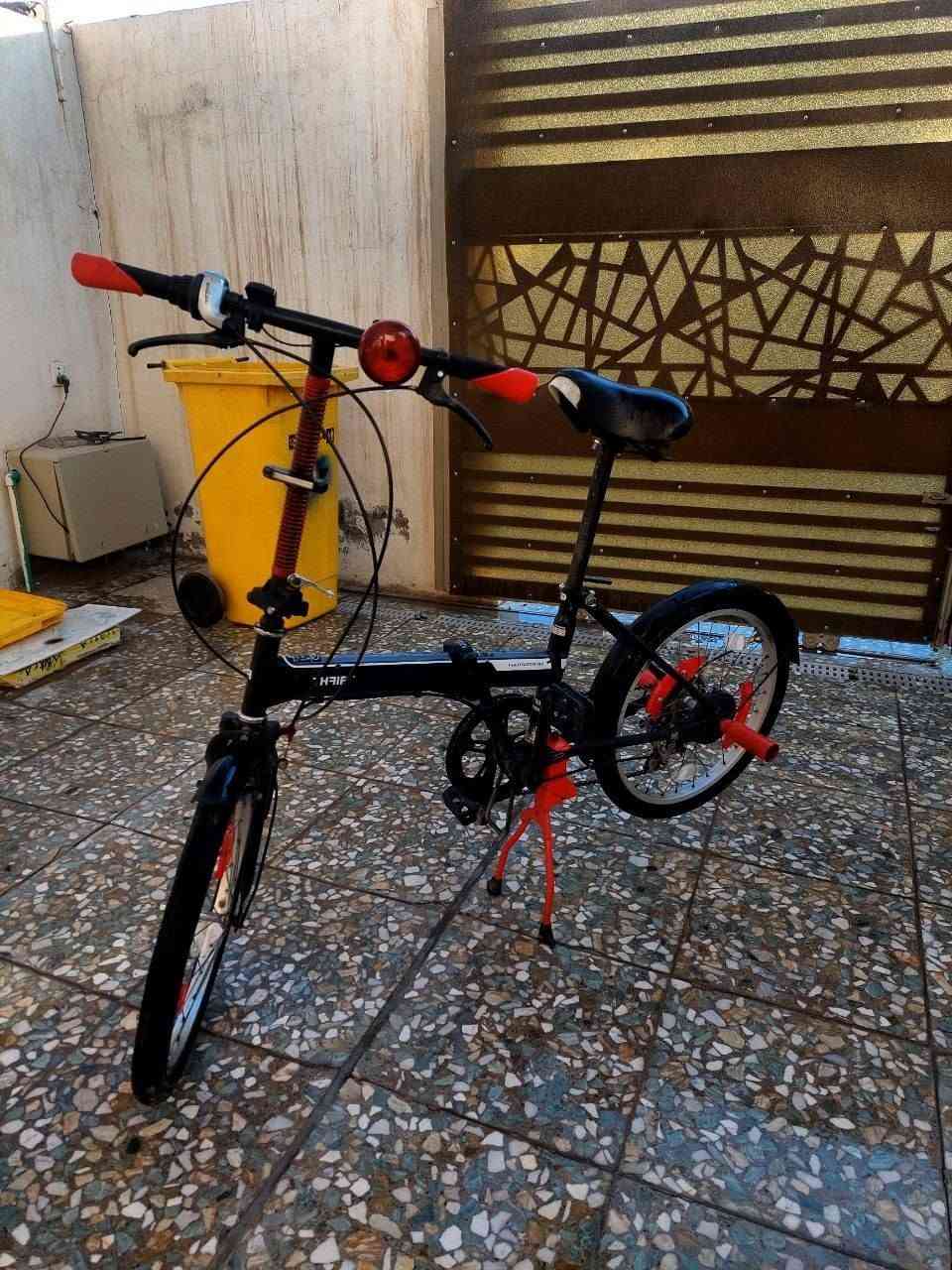 السلام عليكم بايسكل ياباني للبيع 🚲 
الشركه:THFIFT
الحجم:20
الكير:7 نمرات
السعر:80الف دينار و بي مجال
الرقم: ***********
للتواصل واتساب فقط
