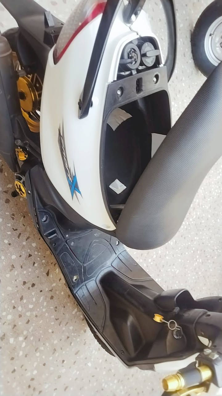 مكلف بالنشر
دراجه ماكس للبيع ناصريه نضيفه رقم راعي دراجه ***********
