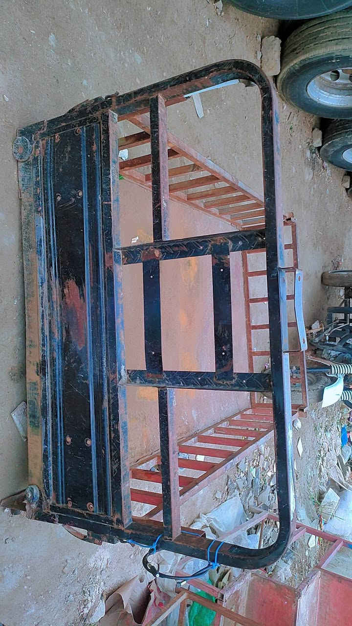 السلام عليكم بدي للبيع
شرط ولا اخياس بيه جيب و شد سعر 125


**إذا كنت صاحب هذا الإعلان وتريد حذفه لأي سبب، رجاءا أرسل رسالة إلى الدعم الفني**