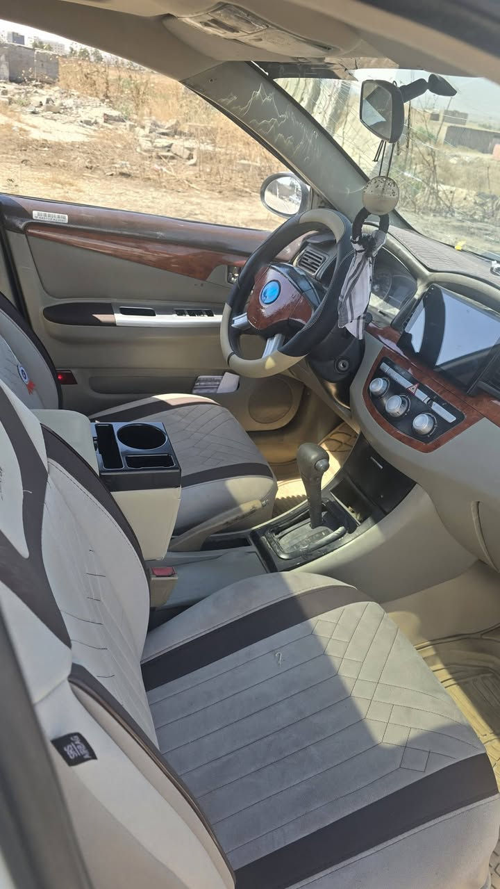 ليفان 620 دوسات تصليح او بيها فوك الدوسه شويه صبغ محرك كير شراكه
*********** واتساب
