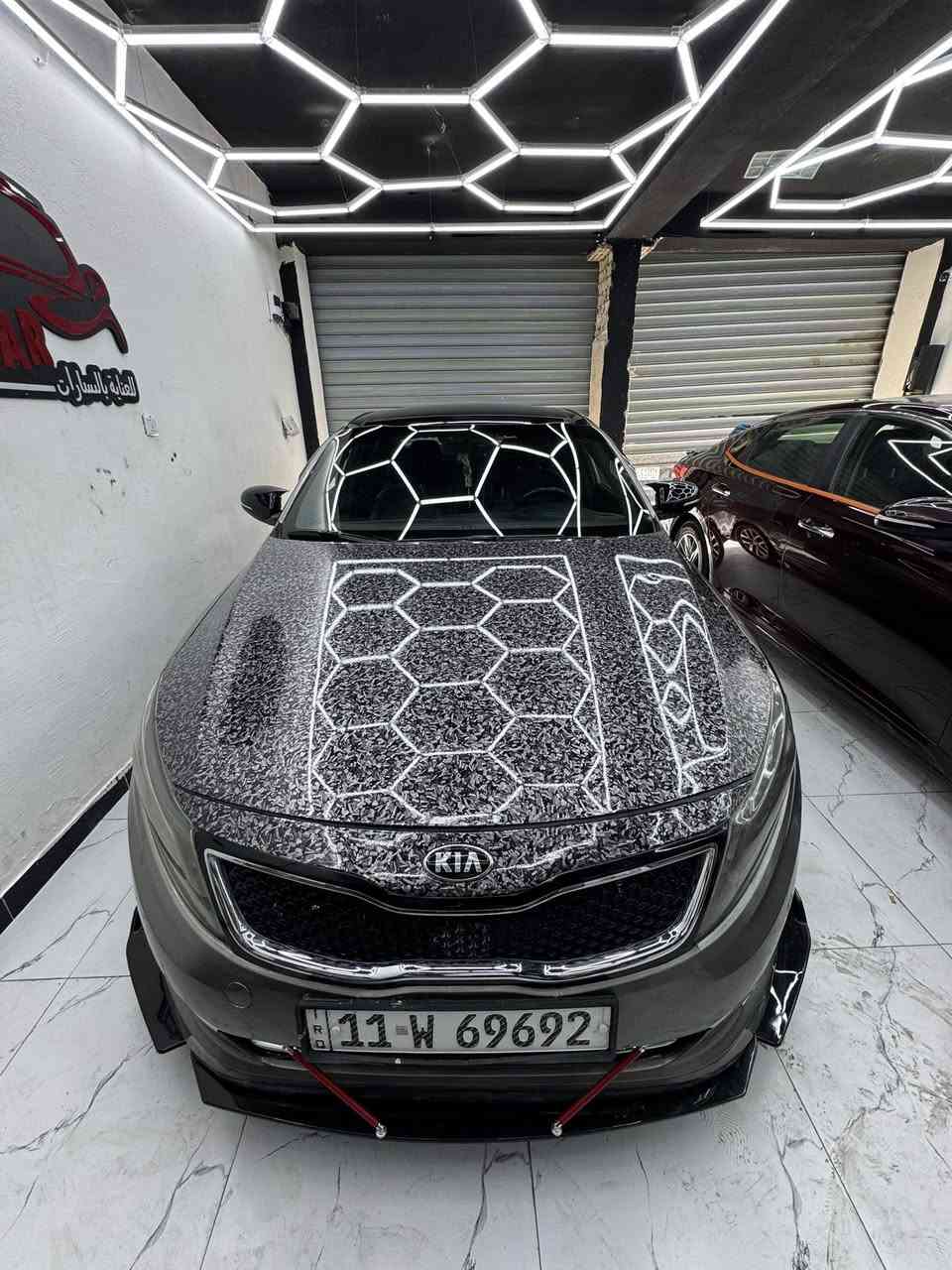 بسم الله الرحمن الرحيم ( ما شاء الله )
السلام عليكم  سياره نوع كيا اوبتما موديل 
2015 رقم بغداد مُميز فئة SXL اعلى فئه بلاوبتما دبل اكزوز ودبل بانوراما وكلهة فول من الاخير 
السياره وارد امريكي حادث سرقة جاملغ فقط بدون حادث بدون كلشي 
عليهة 3 طبقات حمايه نانو سرامك ضمان سنتين 
محرك 2000 توربو المرغوبه علي برمجة منع ادوانز مدى الحياة يم المهندس الامير الكل تعرفه وتعرف برمجته وشغله ملاحضه برمجه وليس تعليه كازكيت او من هلامور يعني تنسه شي اسمه دوانز  السياره خير من الله مواصفاتهة 
بصمة تشغيل 
بصمة ابواب 
شاشه كبيره لمس وتدعم ابل كاربلي تلقائي 
عداد تجتل تكدر تتحكم بي وتشوف الاعطال او نقص الهوى وصرفية البانزين وتحكم بلاشاير وسرعتهم وهلامور 
مري رادار قلاب 
دبل بانوراما 
دبل اكزوز 
3 مودات من ضمنهم السبور ولايكو 

كشنات حضن وخزن وتحكم كهربائي 
تحكمات ستيرن 
مقاعد كلهن تدفئه وتبريد 
تبريد قطعتين بيانو 
كامرا خلفيه 
حساسات جانبيه 
تحديد مسار
وهواي مواصفات بيهة معروفه الـ SXL اعلى فئه بلاوبتما 
ملاحضه البنيد مغلف وليس مصبوغ مغلف فورجت وينشال طبيعي بدون مايترك اثر ولسياره بيهة رشات كلير من امريكا بسيطه بسبب جراد بدون حادث او بارد او معجون او شي 
السياره كامله مكمله وجاهزه وخير من الله من تبريد كهربائيات محرك كير حداديه جديده كامله وعليهة منضومة زينون عالي ناصي السعر 125$ وبي مجال عنواني بغداد حي الجهاد واعتذر عن الاطاله


**إذا كنت صاحب هذا الإعلان وتريد حذفه لأي سبب، رجاءا أرسل رسالة إلى الدعم الفني**