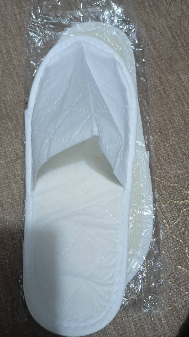 السلام عليكم ورحمة الله وبركاته يتوفر نعال فندقي والسعر مناسب


**إذا كنت صاحب هذا الإعلان وتريد حذفه لأي سبب، رجاءا أرسل رسالة إلى الدعم الفني**