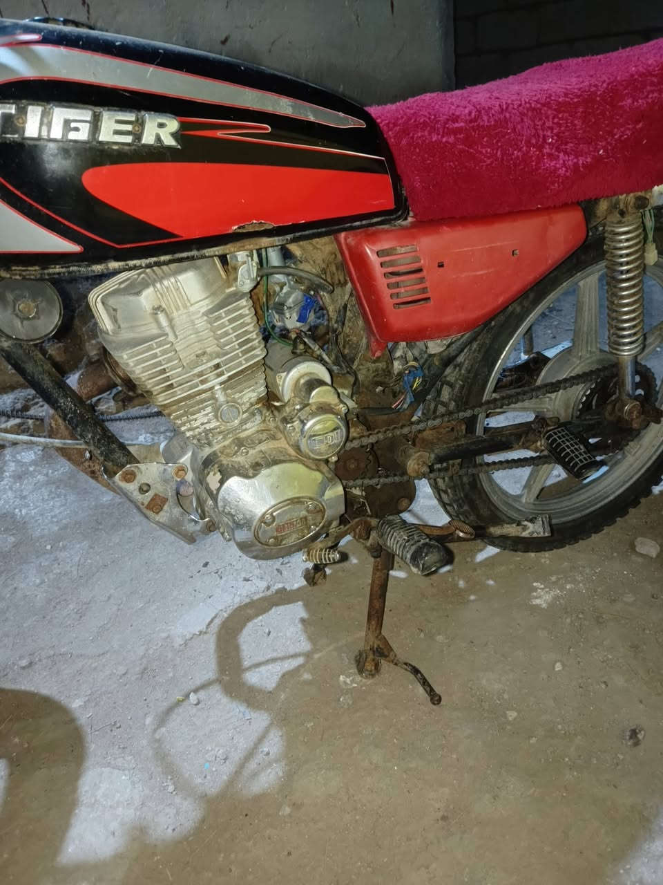 ال بيع مديل 14 اوراق اصولي السعر 350 وبيه مجال مكاني دوانيه قضاء سومر


**إذا كنت صاحب هذا الإعلان وتريد حذفه لأي سبب، رجاءا أرسل رسالة إلى الدعم الفني**