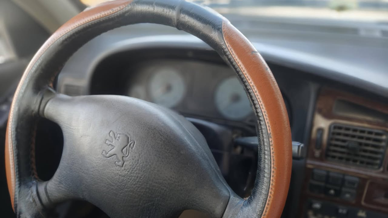 سلام عليكم
بيجو بارص مديل 15
سياره مكفوله كفاله عامه
الا ضربه والا تبديل
سياره كير ومكينه بل كارتون
السنويه 27سنويه جديده
باقي علئ ستلام الوحات
تخم تاير جديد سبير جديد
كهرباية كله جديده
الايت زنون عالي وناصي
دبل شاره كيجات كله شغاله
تبريد ثلج 🥶 السعر 32وبيه مجال بصيط
مكاني الرميثه
ستفسار ‏‪***********‬‏
