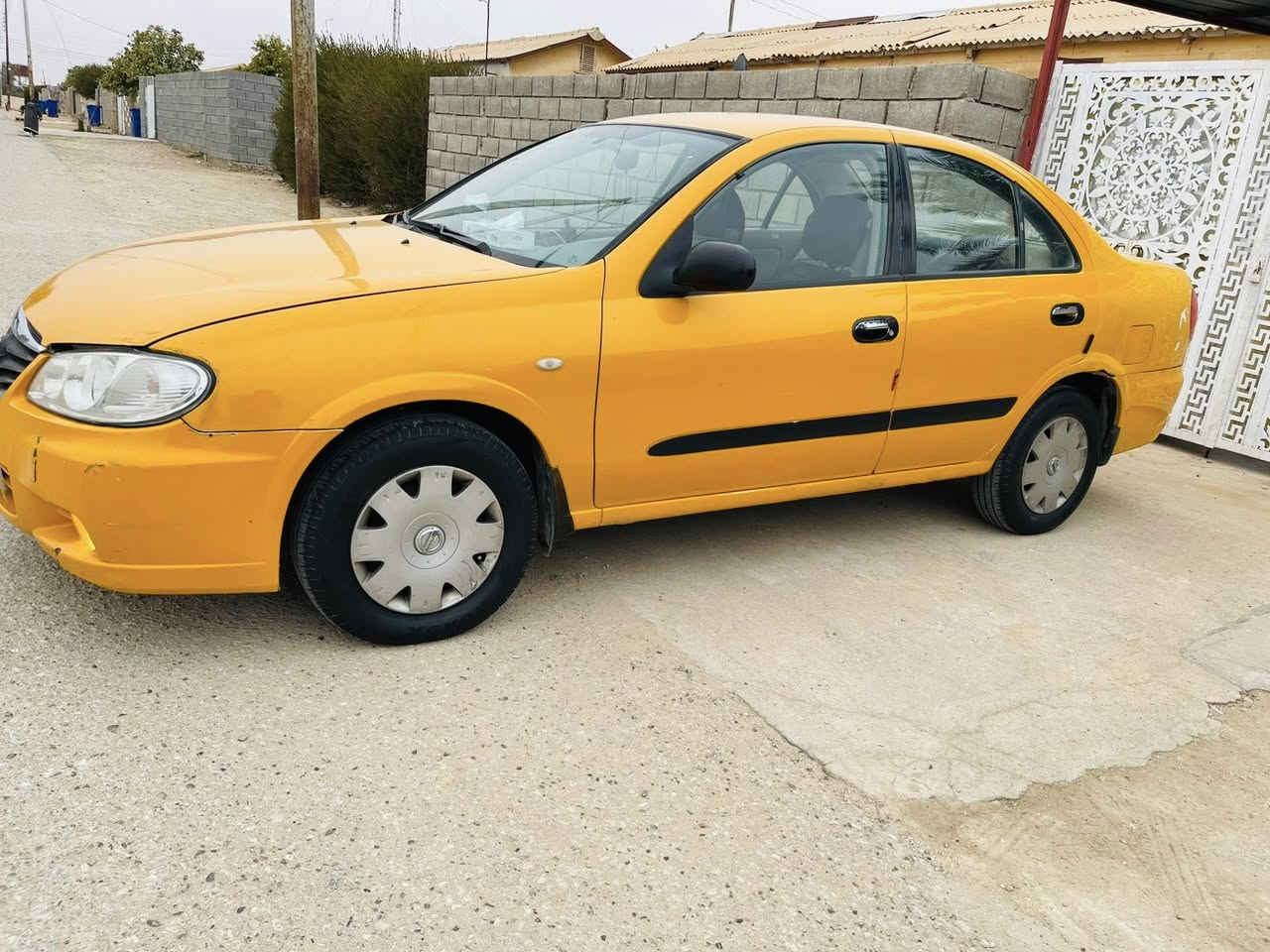 السلام عليكم
لبيع نيسان سني 2011مصبوغ تكسي كهربائيات كلهاشغالة

كير محرك خير من الله الصدر جديد تخم تاير تبريد شغال
طخة بالصندوق المكان الأنبار حديثة
للاستفسار على هذا الرقم(***********)
