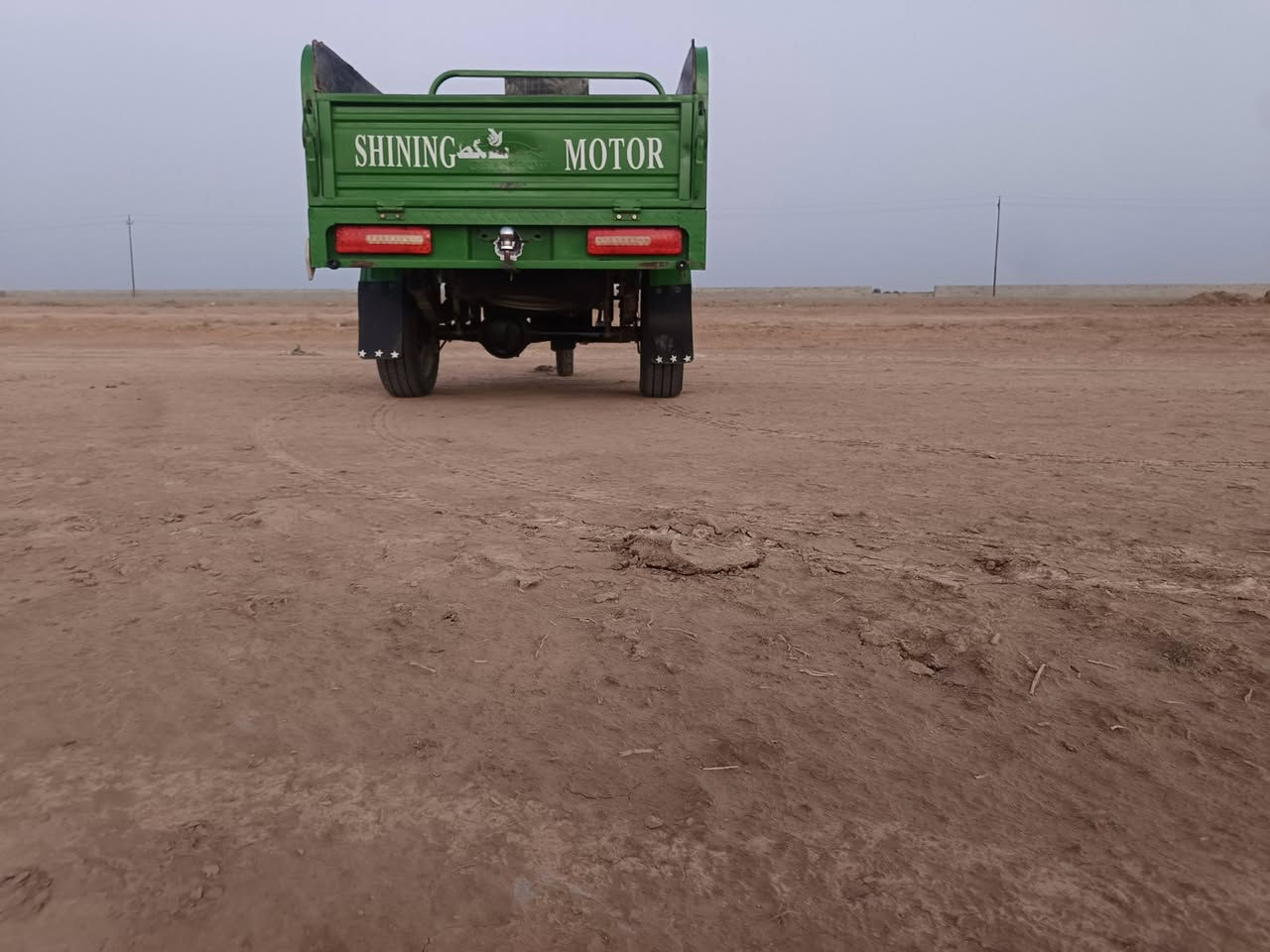 سلام عليكم شباب هاي ستوته للبيع موديل 23 مكفوله بعدها زيرو صفر كيلو متر مكانها ديالى الخاص في جيزاني الجوال سعرها مليونين و400 وبيه مجال والموشراي  لا يتعبني وهذا رقمي ***********وبي واتساب
