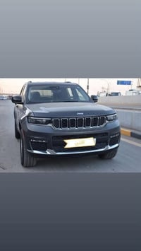 جيب لاريدو7راكب موديل 23رقم بغداد باسمي ماشيه 45الف مايل حادثها جاملغ ...