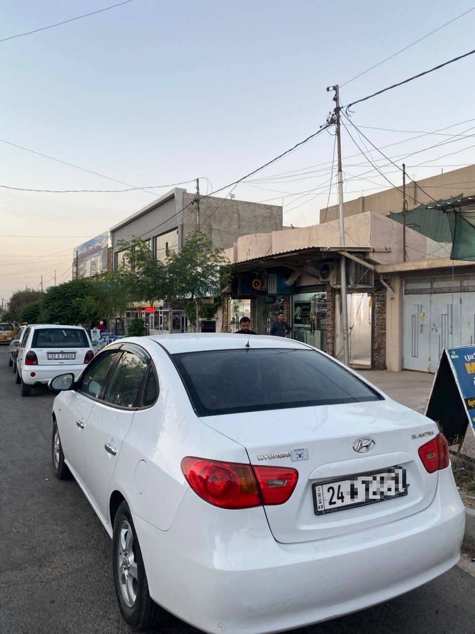 السلام عليكم ورحمة الله وبركاته النترا ٢٠٠٩ رقم وهزه وسنويه جديد رقم أ دهوك شرط التحويل بدون صبغ مكانات بارد شرط المكينه والكير سعرها ١٠٨ وبيها مجال للاستفسار مكاني موصل ***********
