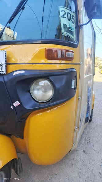 السلام عليكم تكتك 2020شهر 10للبيع التكتك بيهه صفحه وحده ومرشوشه جماليه بس مكينه مشروكه فقط تنضيف مجاري مال دهن وتبديل بولبرنات بيهه شاشه اندرويد اصلي 9انج وبيهه دمام حجم كبير وبيهه زنون H4عالي ناصي يموت المكينه انطيك بيهه ضمان شهر تنقيص تبخير اكفلههه وبسمي تحويل انطيك بي همين شهر السعر 5800وبيهه مجال مكاني بغداد سلمان باك ***********
