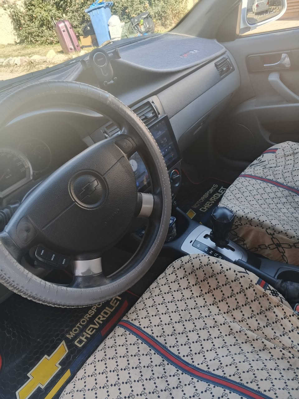 السلام عليكم اوبترا 2013 سنوية بأسمي السنوية نافذة لل 2029 ماشية 109 بدون صبغ بدون تبديل هزة جديدة لايت زنون وشاشة وكامرة بيهة مشط تعبان وزوج تايرات السعر 95 بيهة مجال بكاني الكرادة رقم التلفون *********** ملاحظة السيارة لاتبديل ولاصبغ
