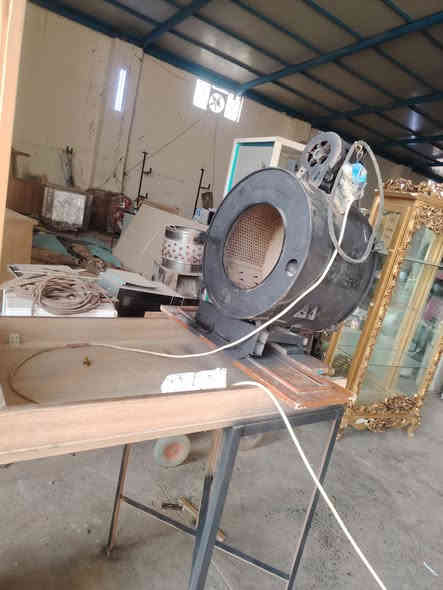 مكينة حب سعر ٢٥٠ مكان ديالى خالص هبهب عرب شوكة قرب خويلص مقابيل محطة وقود جوهرة الفؤاد الشري يتصل *********** *********** يوجد توصيل بكروة
