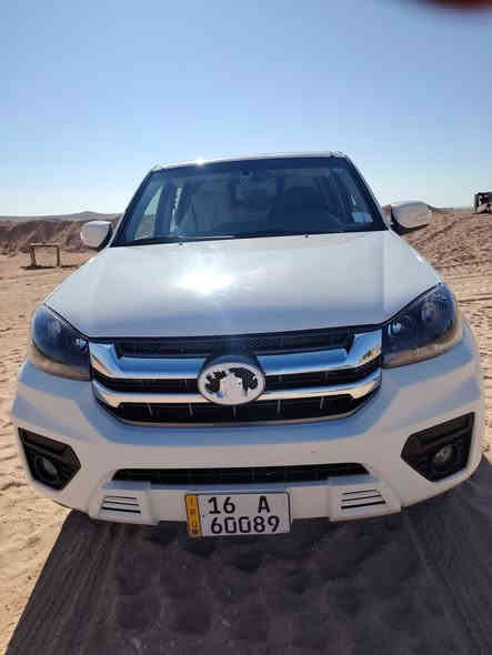 السلام عليكم كريت 25 للبيع
ماشيه 35 الف حقيقي  بعده باسم الشركه
ضريبه مدفوعه السياره نضيفه ما عايزه برغي مكفوله.       من الئ. الشراي يتواصل علئ الرقم ***********
