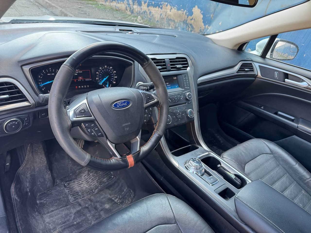 فورد فويشن ٢٠١٧
مواصفات امريكى
٣ پارچه ى صبوغه بى ژورى
بي ئيرباگ بي ژورى
شوين هه ولير
*********** أربيل, العراق
