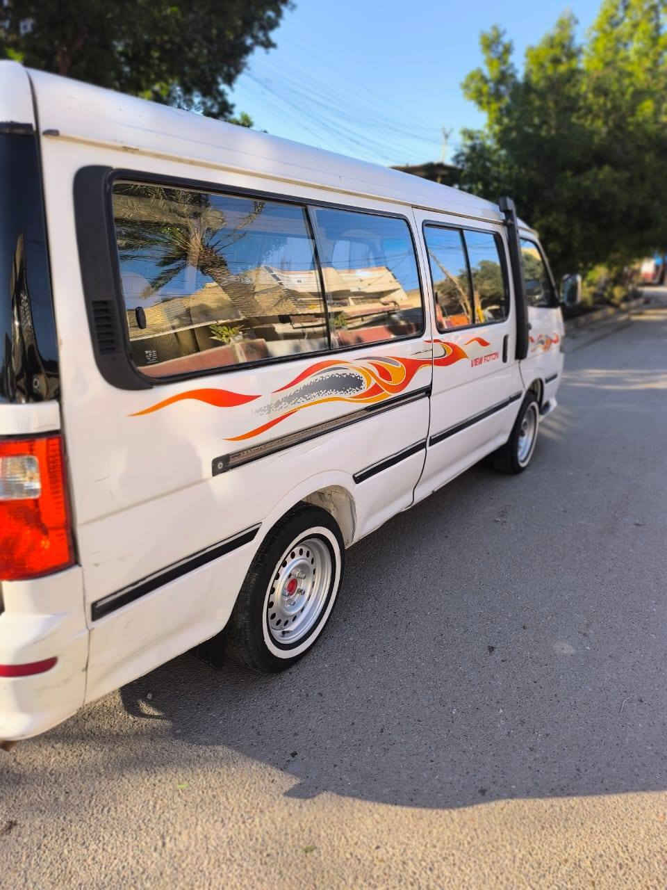 سلام عليكم فتون 2014 حره مكينه وكير واكسل وكاردن جدد سياره حلوه بيها جوه السجه مال الباب عله كد شبر صبغ السعر 85 وبيها مجال مكاني بغداد حي اور ***********
