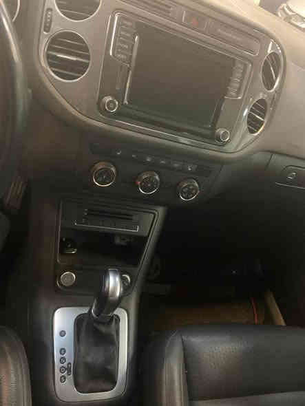 فولكس واكن تيكوان 2017 فوول عدا سلايت
سياره كلش نظيفة 
80 الف ميل
حادث بونيت بدون دواخل 
بصمة
جلد
هيتر كشنات 
ويل كب
شاشة
كاميرة
ارباك فقط استيرن وراجع بلادي 
محرك 20 تيربو مرغوب
اراوس حسب قناعة
السعر 145ورقه
رقم موبايل 
***********
*********** بغداد
