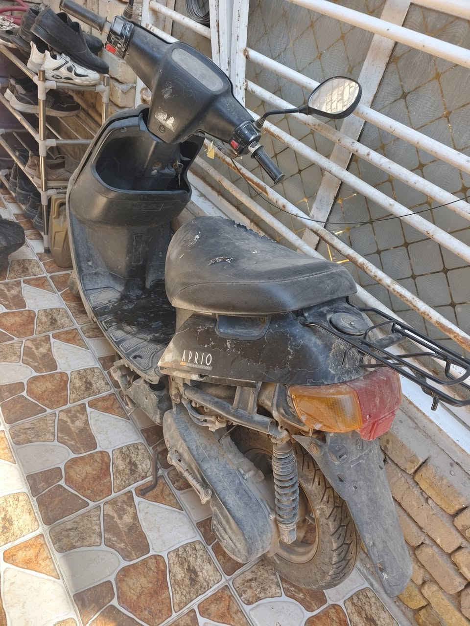 ابيع كوم حديد ***********
