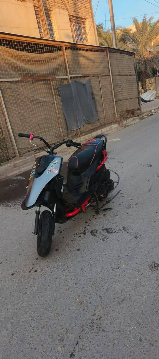 سلام عليكم ماكس عدله مال لعب مكينتها ٥٥ الدراجه خير من الله بكل وكت شغل وطلع للبيع سعر ٥٠٠ الحب يتواصل خاص او ***********
