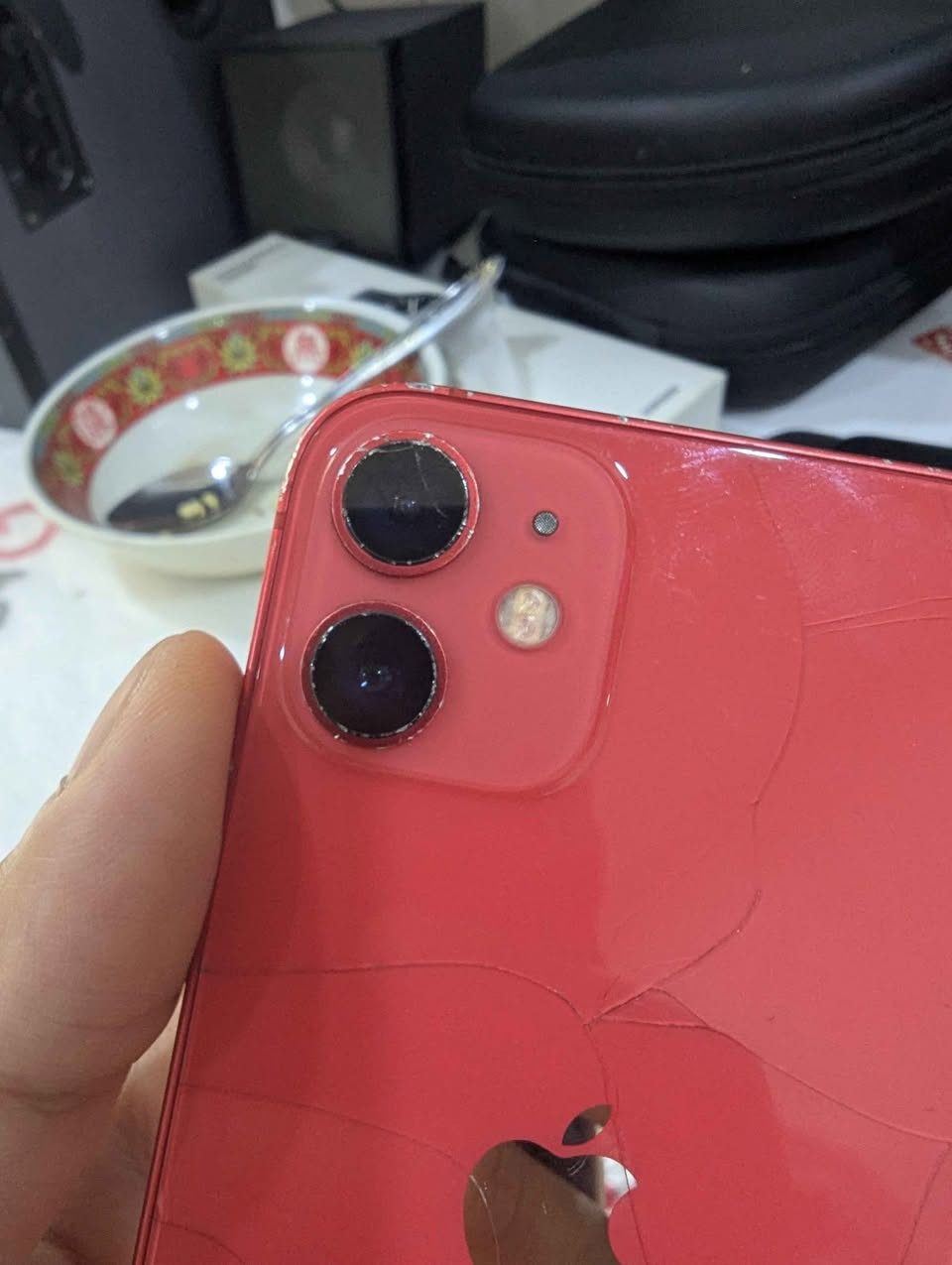 ايفون 12 ميني ذاكرة 64 فقط بي هاي المكانات بالشاشة ماشر عليها بالاحمر بصعوبة تلمس وسماعة جوة واكفة 
(فيس ايدي شغال وبالحاسبة يطلع كلة بلادي)
 باقي التفاصيل بالصور سعرة 200 مكاني بغداد بغداد, العراق


**إذا كنت صاحب هذا الإعلان وتريد حذفه لأي سبب، رجاءا أرسل رسالة إلى الدعم الفني**