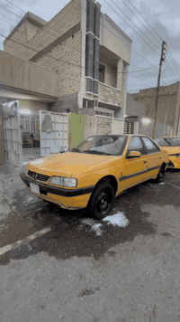 شلونهم الطيبين
سيارة بيجو لميس (٢٠١٥)مكينة قبل ٢٠يوم امجفتهة كلة اصلي وكالة كير جديد السيارة بيهة صبغ بل جاملغ الخلفي جهت الصايق الباقي كلهة السيارة كفالة 
السعر ٤٦او بيهة مجال شي بصيط ماكاني البياع حي الشباب رقمي ***********
