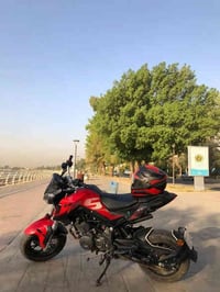 بنلي مرقم 135 دراجه جديده كلشي مابيهه نقص ماشيه 26 وياها خوذه و جنطه ك...