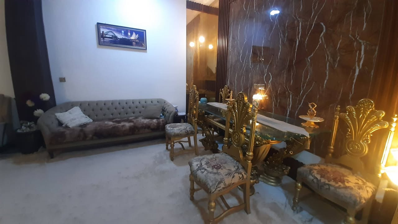 بيت حديث طابقين  200 متر حله زوير ثاني ييت عن الشط للبيع مع الاثاث ب340 وبي مجال ***********
