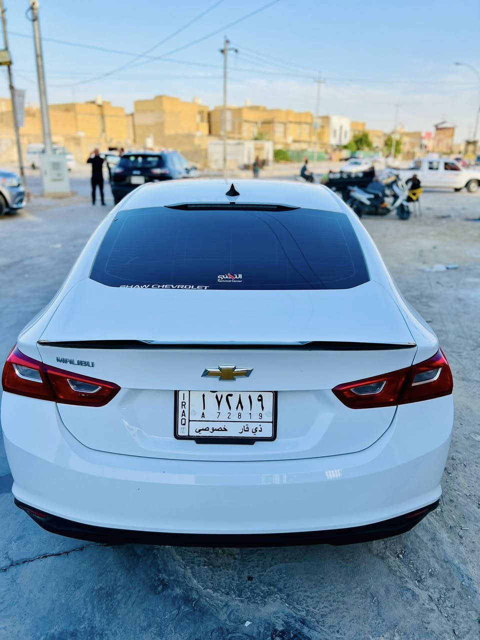 السلام عليكم شيفروليه ماليبو ٢٠٢٢ للبيع
🟢السياره وارد امريكي / بيها بس جاملغ نفسه معمر فقط لاشاصي لالغد لا اي شي ثاني ( بدون ايرباك )
 وبقية السياره مكفوله 
 🚩فحص السياره مرفق مع الصور 🚩
هزه جديده +سنويه جديده 
مكينه  بالكارتون مكفوله 
كير مكفول 
حداديه نظيفه 
تخم تاير جديد عليها  + وياله جديده 
باتري جديد 
تبريدها ثلج 
شاشه ( كاربلاي واير لس واندرويد اوتو ) 
كامره خلفيه 
اوتو ستوب 
الكشنات مغلفه 
عليها منظومة زنون الليل نهار يصير 

⚪️رقم ذي قار حره بإسمي 
(لوحاتها الدوليه الجديده طالعات )
السعر / ١٣٤ ورقه وبيها مجال 
العنوان : الناصريه / حي اور 
للاستفسار : ***********

