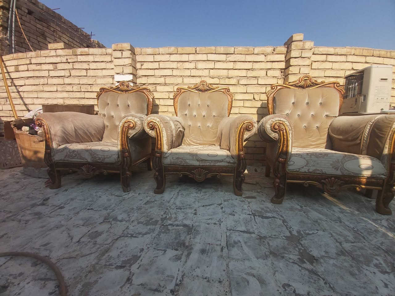 مكاني كربلاء حي السلام *********** تخم للبيع ١٨٥ وبي مجال قليل
