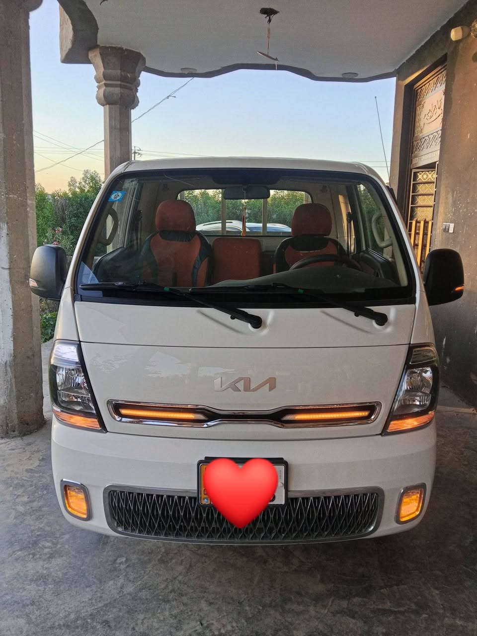 سلام عليكم سياره للبيع كيا حمل مكفواله كفاله عامه اخت الزيرو رقم بغداد موديل 2023بيع مراوس مكان بابل جبله ***********
