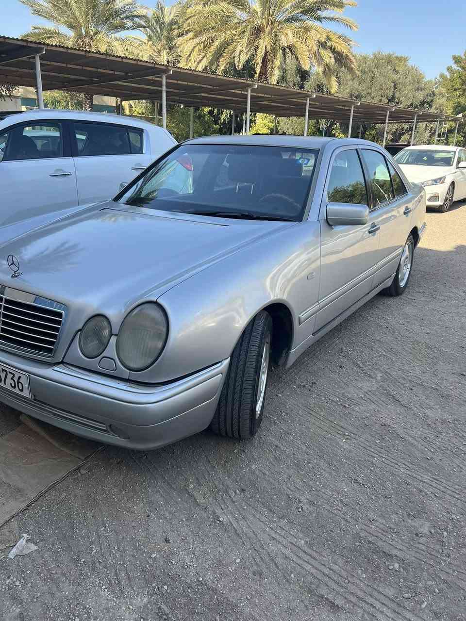 موديل 96 للبيع بدون حادث فقط صبغات محرك 320 خراطيم بحالة جيدة كير تبريد كهربائيات كله شغالة تخم تاير قبل شهر باسمي مواصفات معروفه كشن ذاكرة وتدفئة تبريد قطعتين شاشة اعطال مانع تزحلق بردة خلفية  المكان حي البنوك*********** السعر78
