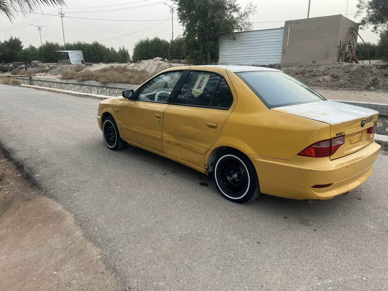 السلام عليكم سمند 2011 راقم احمر صدامي بصره راعيه بغداد بس ماواصله آبيه بدون راعي والسياره كدام عيني جاهزه سعره 12 وبيه مجال ***********
