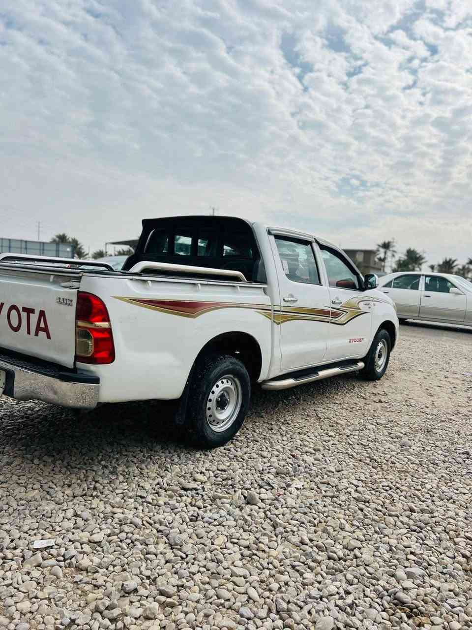 السلام عليكم  بيكم فلاونزه موديل 2006/ مكفوله من ضربه و تبديل رقم نجف حداديه جديده تدفه شغل كير اكس كفاله تخم تايرات سنويه مجده 28 مشروع وطني بسمي تريد تحويل تريد وكاله  شاصي 19   سعر 123 وبيه مجال اتصل عل لاراقام ***********/***********/مكان بابل الشوملي
