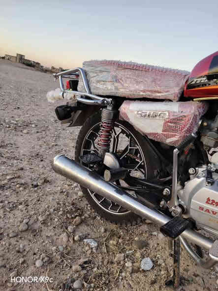 السلام عليكم ماطور ساڤانا موديل 2023 محرك ما مفتوح 
قوة المحرك 150  سويچات عدد 2 وريمونت تشغيل عن بعد تايرات اضوية ... السعر 575 وبي مجال شي قليل .. 
ملاحظة /يرهم بالمدة الحصاد الحنطة .. الاتصال 
***********
