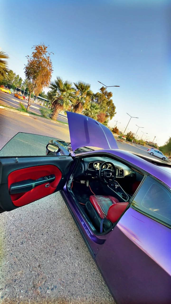السلام عليكم💜
جالنجر  وكالة هارلم خليجي
الموديل 2015 
اللون مميز بنفسجي💜
 المحرك Rt /5700☂️
فتحة سقف
ابواب بصمة
كشنات تبريد تدفئة💦🔥
رادار جانبي (نقطة عمياء)💛
كشنات حضن احمر❤️
دركة تدفئة🔥
كير ٨ نمر⚙️⚙️
محرك  كامل وجاهز ادامة  جديدة🔧🔧
غرفة احتراق وفيت بم  وفلاتر كله جديد🔥
طخم تايرات جديدة امامي وخلفي🛞
حدادية جديدة كاملة امامي وخلفي💯
السيارة تغيير لون من ابيض للبنفسجي
حادث بونيد جامرلغ
السيارة متعوب عليها ومصروف كومة فلوس بيها
للاستفسار الخاص مفتوح
وللاتصال ***********
مكان السيارة كركوك
رقم أربيل الجديد 
هزة وسنوية جديدة
بطاقة بنزين هم بيها 
السعر 147$ وبيها مجال بسيط
