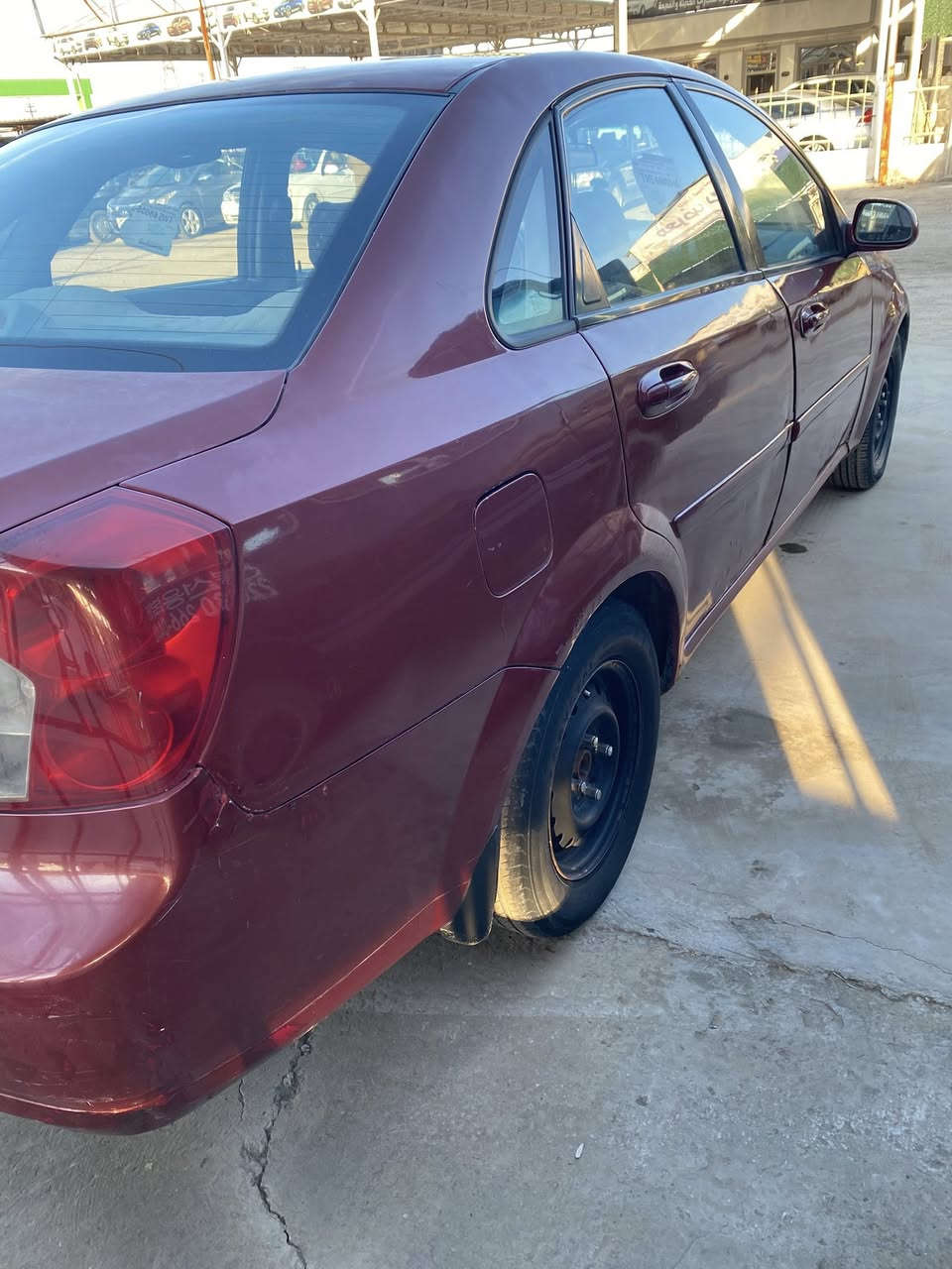 للبيع موديل ٢٠٠٥
اوبترا سيارة حلوة كير اوتو رقم دولي هزة جديدة سنوية ٢٩ شاشة غرفة جديدة تبريد شغال صدر ١٠٠/١٠٠ بيها جراد وخياسات بالدوس تحتاج تصليح العنوان ديالى بعقوبة 
السعر ٦٥ وبي مجال 
***********
