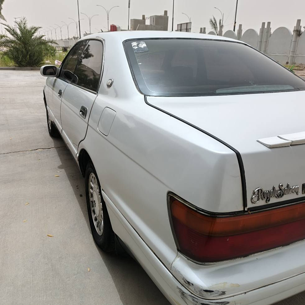 سلام عليكم بطه فصل 2000 مصبوغه رقم بصره جديد مكينه وكير واكسل واصوليات كفاله من ضربه والكصه ونقل جثه سعر 55 بيه مجال اتصال *********** البصرة, العراق
