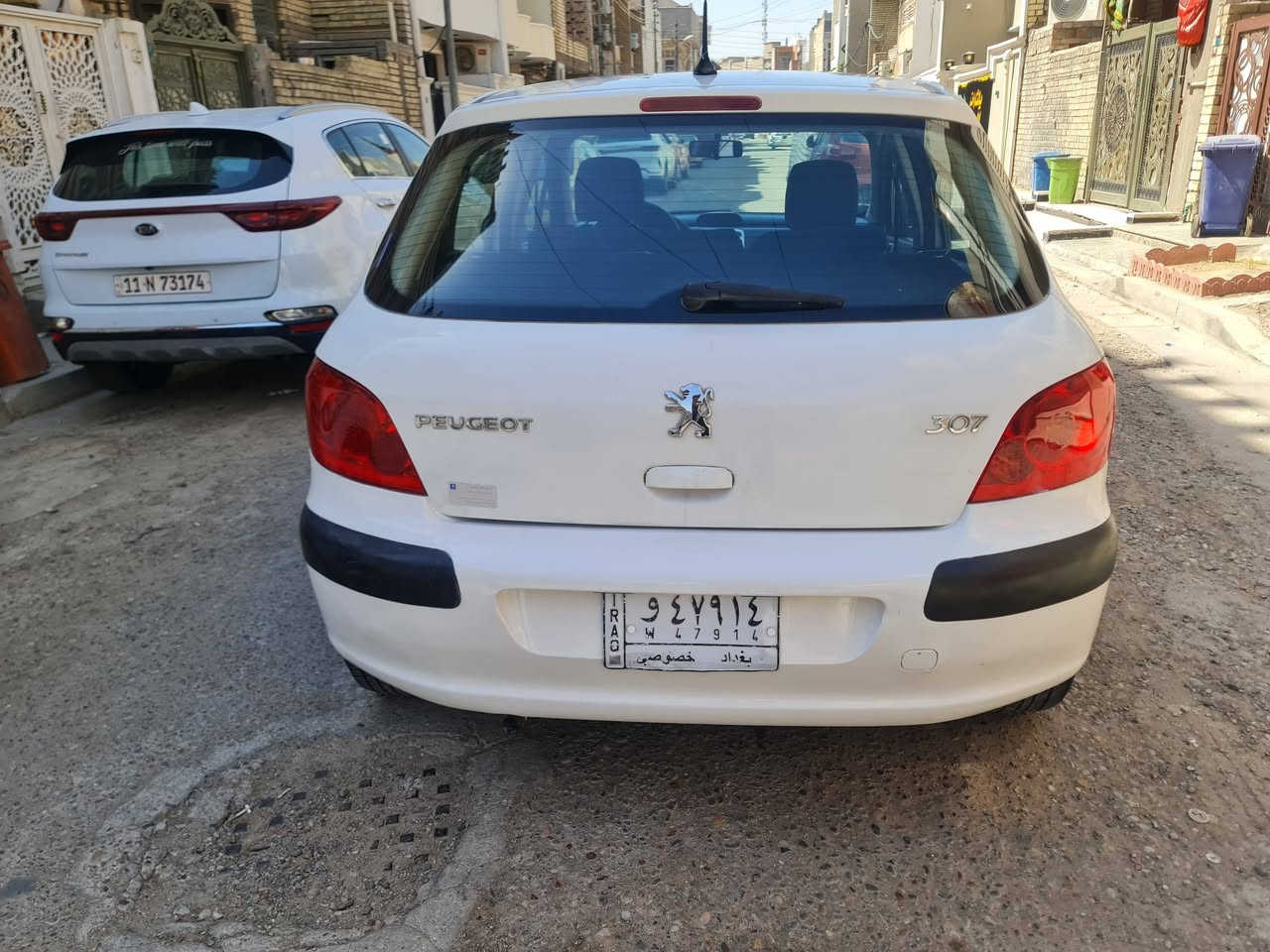 بيجو فرنسي موديل ٢٠٠٧ دزاين جاهزه السياره من كلشي كير محرك تبريد صدر بدون حادث او ضربه بيه صبغ احزام اثر اشخوط 
السعر ٥٧ 
للإستفسار ***********وبيه مجال قليل الشراي ايخابر مامتواجد عل فيس مكانها البلديات
