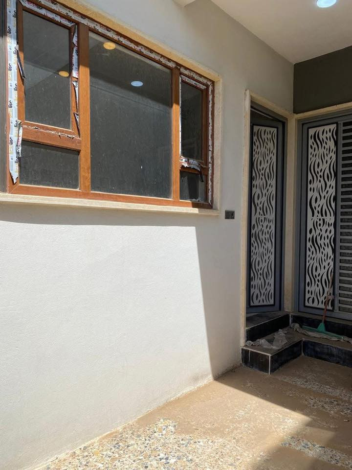 مكتب التطوير للعقار 🏛️🏛️
✨ "كل بيت يحمل قصة جديدة.. ابدأ قصتك هنا." ✨
🏡 تواصل معنا لتكتشف منزلك القادم.

🔹 دار  للبيع حي الميثاق 
🔹قرب مدرسة مكه
🔹مساحه 100جبها 5 عمق 20
🔹 الدار بناء حديث زيرو
🔹طابقين ثلاثة غرف نوم
🔹ملك صرف طابو الزهور تحويل مباشر 
—————————————————————
لمعرفه السعر ارسل كلمه تم 👍🏻✅
~~~~~~~~~~~~~~~~~~~~

للاستفسار اكثر مراجعة مكتب التطوير للعقار سايدين الميثاق مقابل مطعم رائدر بدر وقرب جامع لا إله إلا الله 
اوالاتصال على الارقام التالية🔸🔹  
‭ 0778 200 0960‬واتس+ فايبر
*********** واتس + فايبر 
*********** واتس + فايبر
1️⃣ يوجد بيوت  للبيع  سكني تجاري🏭
2️⃣ يوجد اراضي للبيع سكني زراعي🏡
3️⃣ يوجد تعقيب تحويل ملك عقار📋
4️⃣ يوجد  كادر مساحين اراضي📐
5️⃣ يوجد كادر بناء بيوت 🧱
6️⃣ يوجد كادر تفليش بيوت 🏗
🔹 نستقبل كافه العروض التجاريه والسكنيه 
🔹وعروض الايجارات على مدار 24 ساعه
