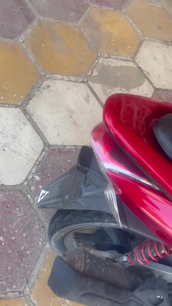 بسكس البيع السعر 950 العنوان بعقوبه ***********مكفوله الدراجه حلوه وهاذه مو سعره
