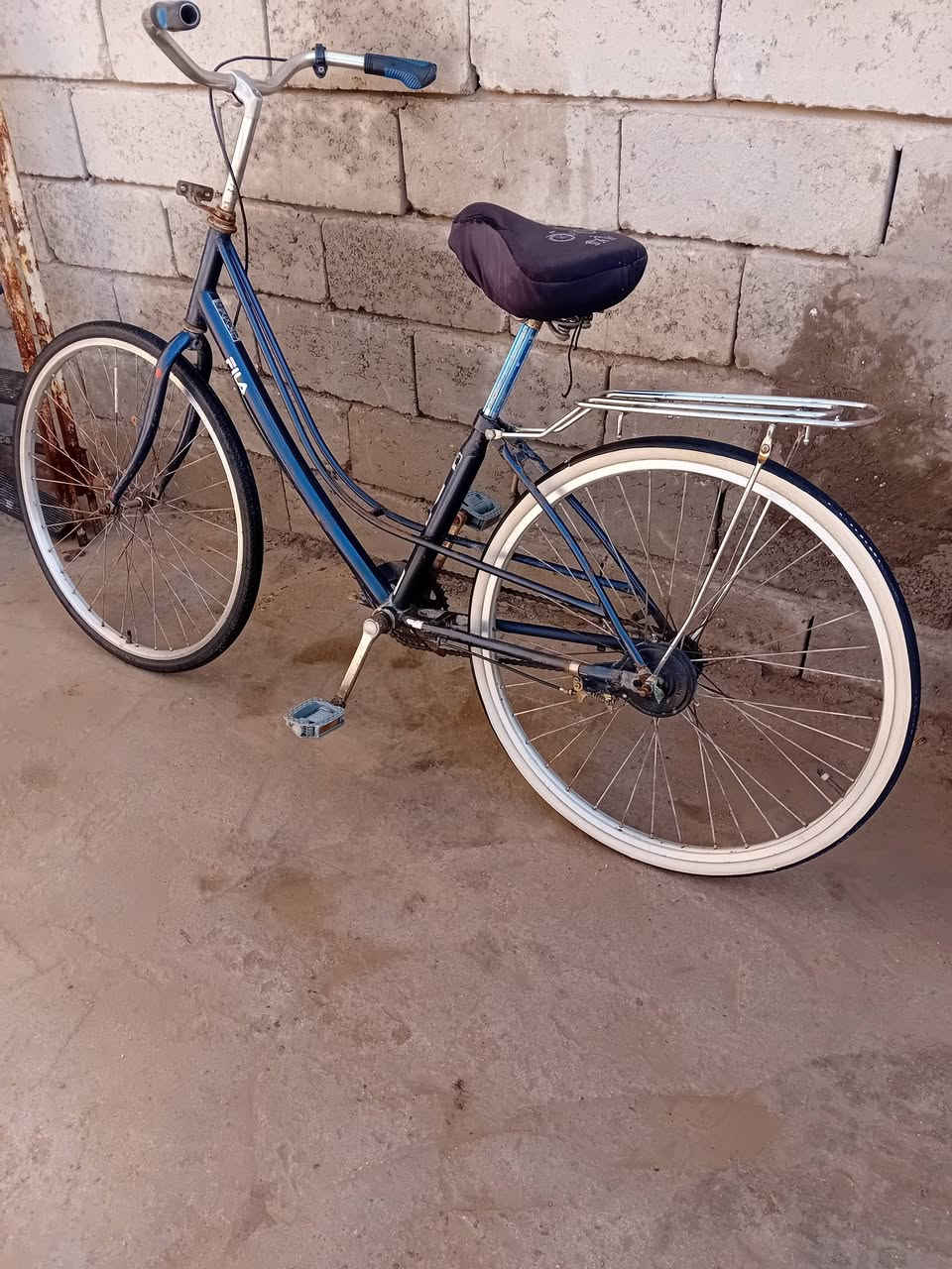 باسكل للبيع حجم٢٦ ياباني مع جاملغ وره العنوان البراكيه شارع علكم الشبلي السعر ٦٠ وبي ممجال نضيف


**إذا كنت صاحب هذا الإعلان وتريد حذفه لأي سبب، رجاءا أرسل رسالة إلى الدعم الفني**