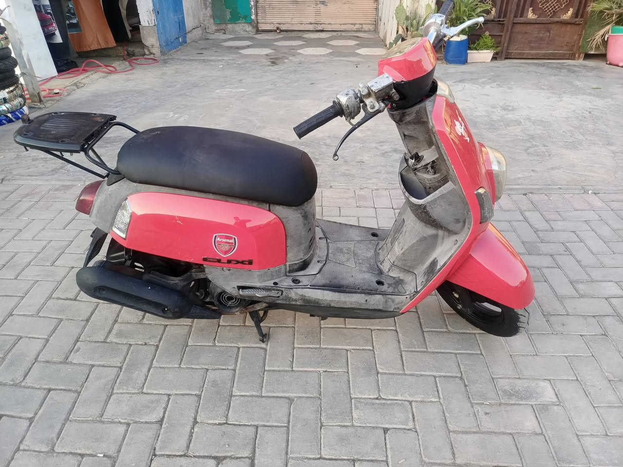 دراجه بوليس مكينه مكفوله مابيه اي نقص 
مكاني بغداد مدينه الصدر 
السعر 700
***********
