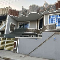 للبيع  بيت مساحه ٢٠٠ متر واجه ١٠نزال ٢٠  حي الجهاد الحمدانيه  محتويات ...